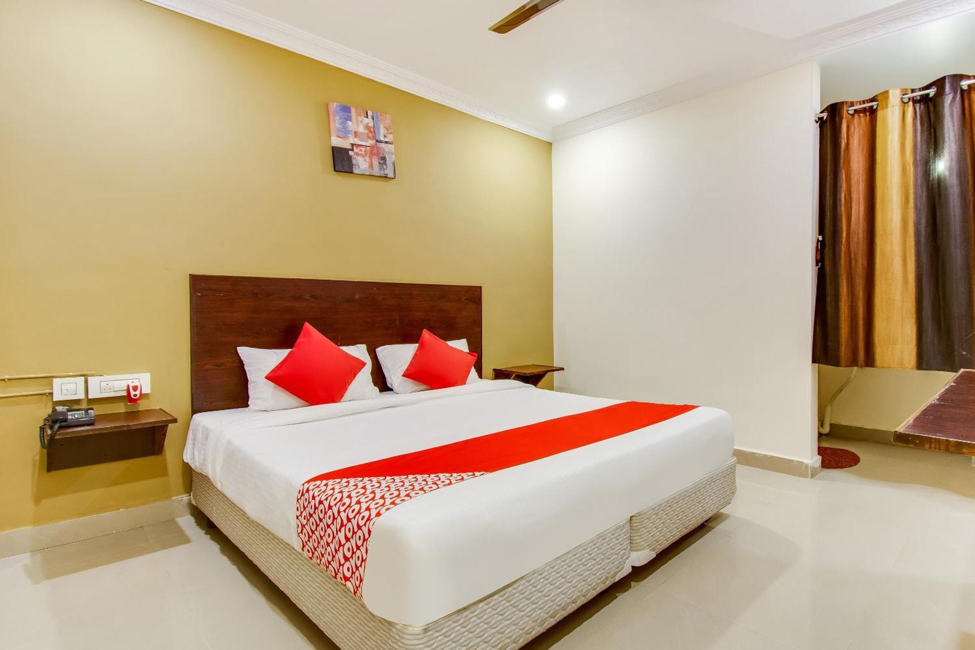 Oyo Akshaya Nest Hotel Vijayawāda Eksteriør billede